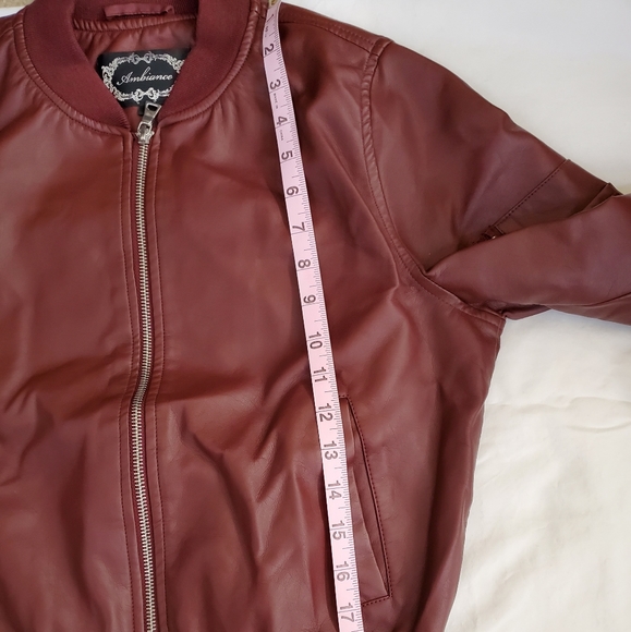 Ambiance. Size small.  Burgundy - Picture 9 of 12